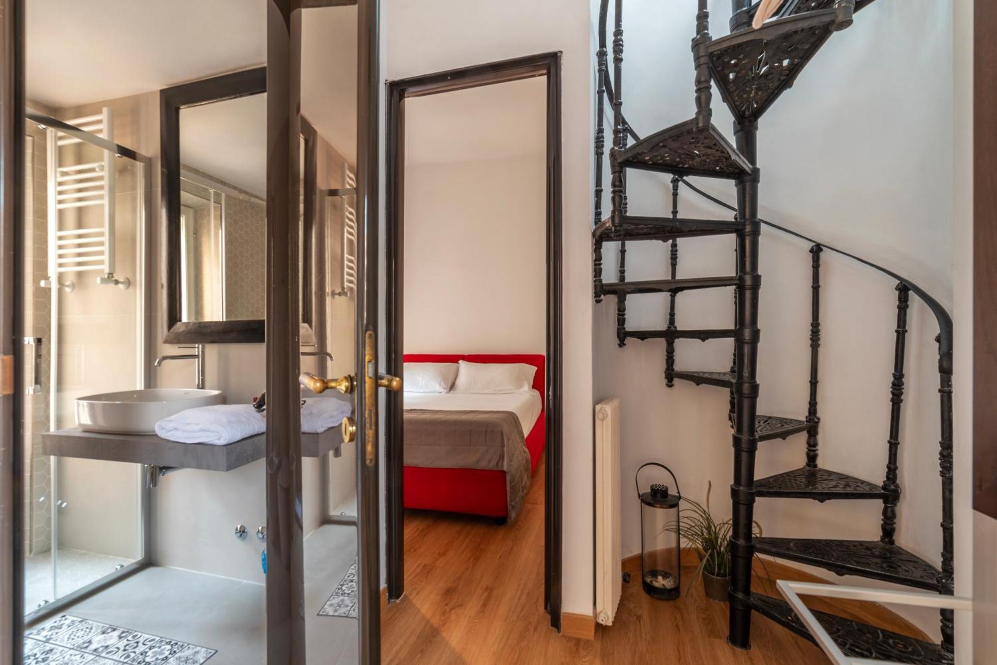 Via Del Pie Di Marmo Private Apartment