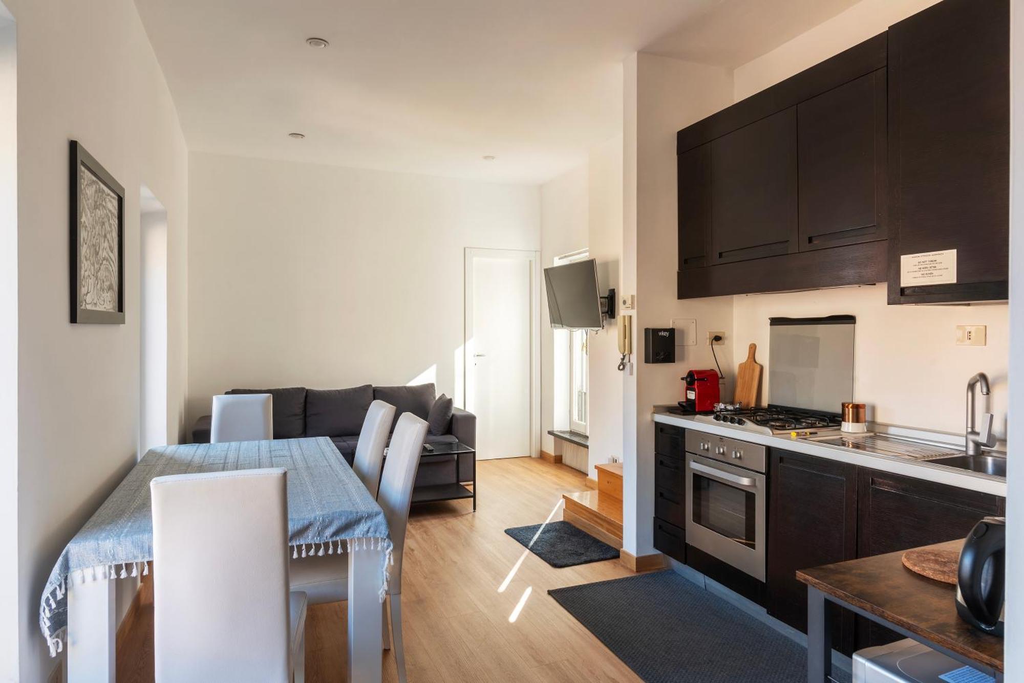 Via Del Pie Di Marmo Private Apartment Rome